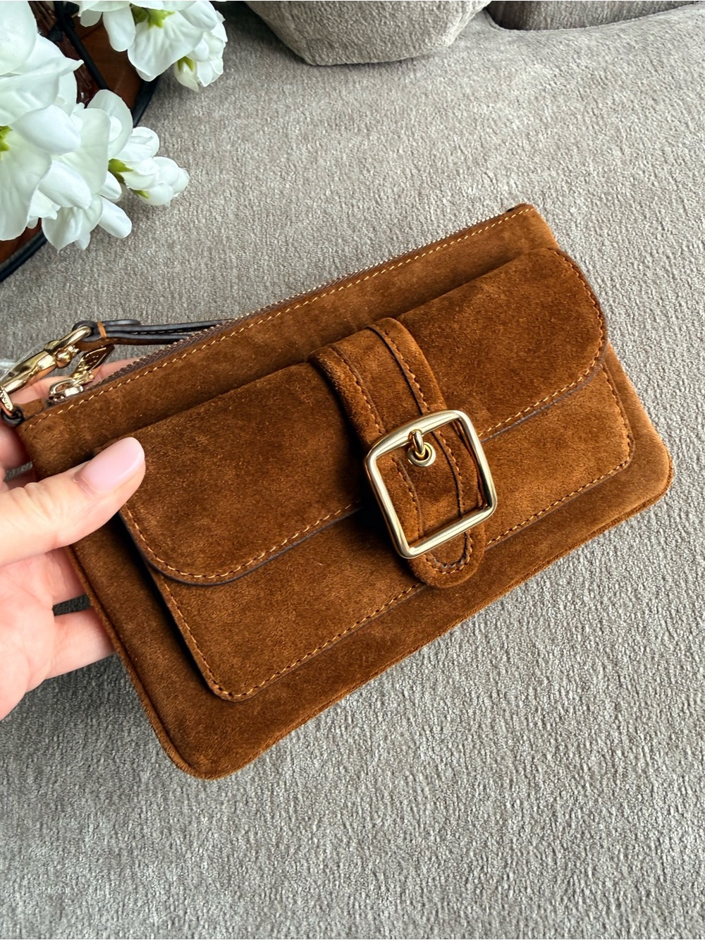 Coach Suede Wristlet Clutch in Brown with Gold Buckle NWT - Picture 3 of 6
